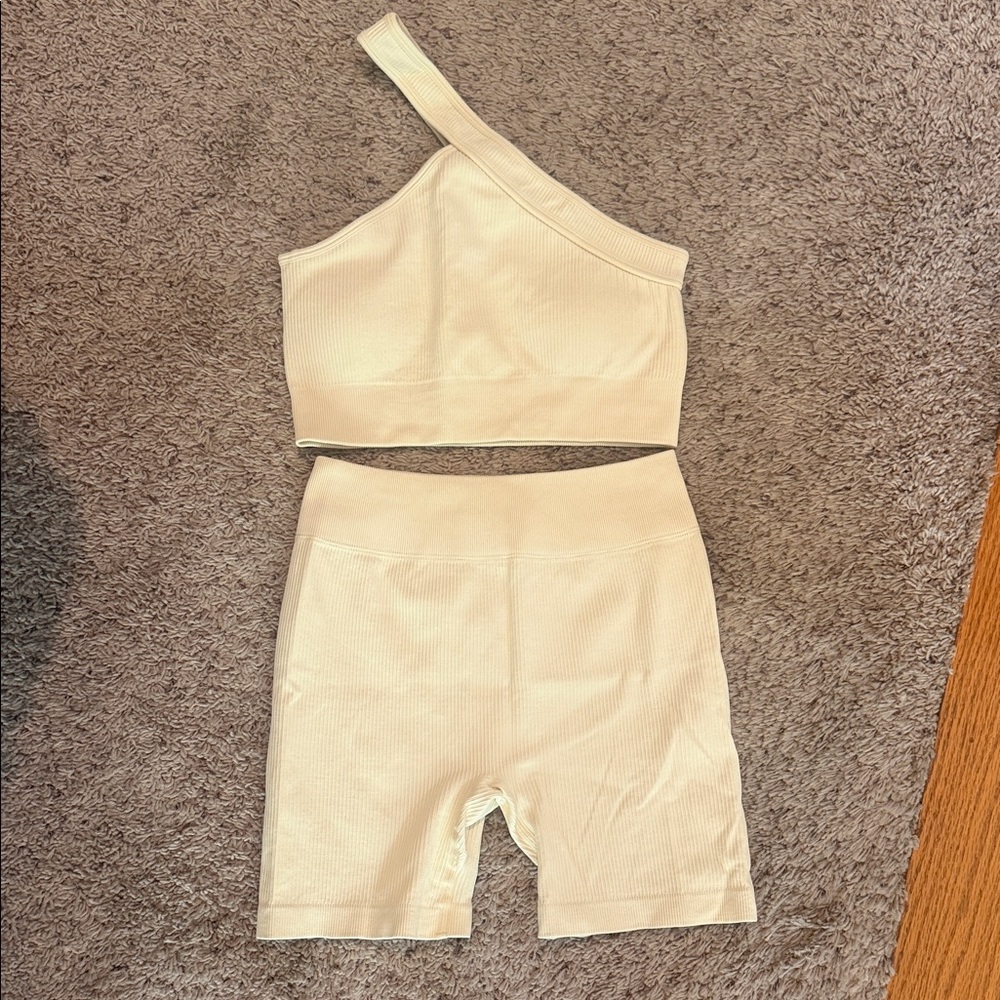 One-Shoulder Ribbed Crop Top & High-Waist Bike Shorts Set - Cream